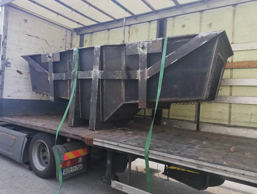 Steel components in production